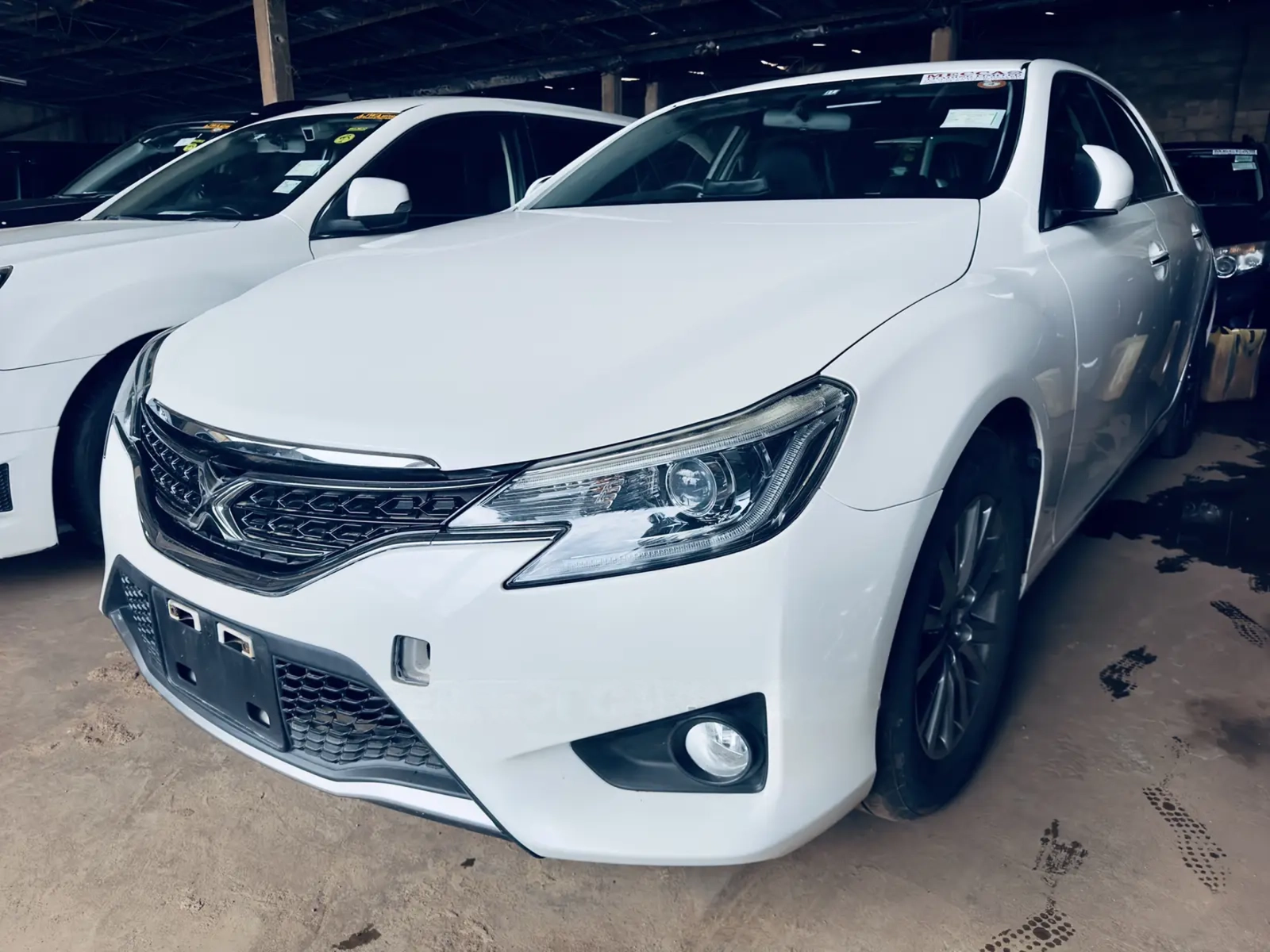 Toyota Mark X 2014