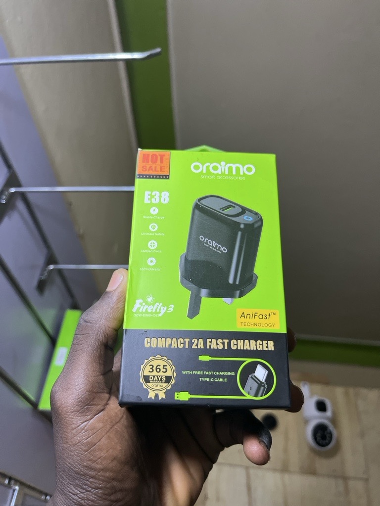 Araimo compact 2A Fast Charger