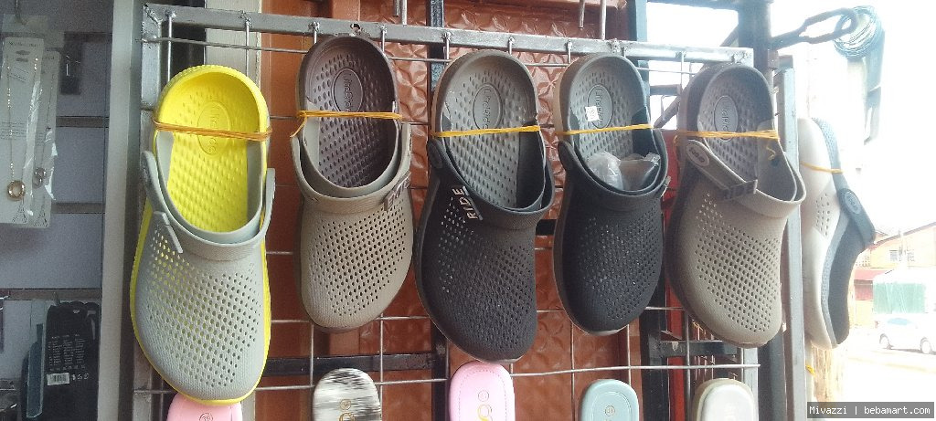 Crocs